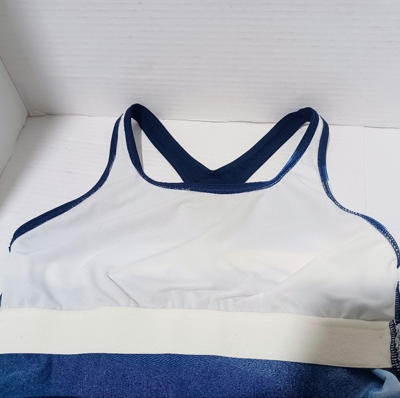 ARENA - Picture 8 of 12